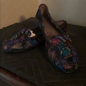 Aerosoles Black Multi Color Slip On Loafers 11M